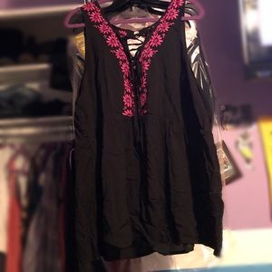 Torrid black floral tank, size 3